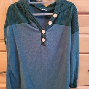White Birch Green Hooded Top Size Medium